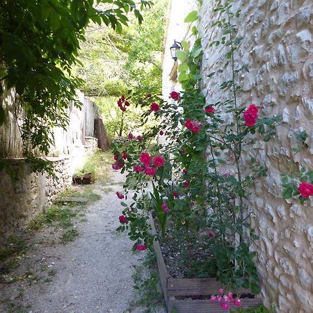 Malia - Chambres D'Hotes & Gite Barret-de-Lioure Exterior photo